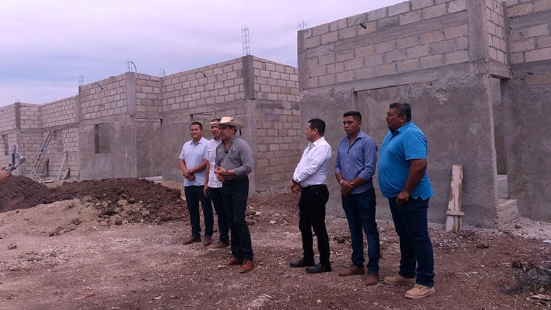 En construcción la Colonia de las Mujeres en Huetamo, Michoacán  
