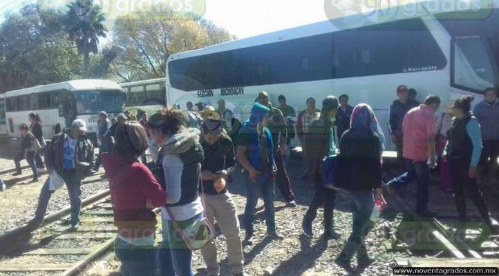 Detienen a 7 de la CNTE y normalistas, tras disturbios en Michoacán - Foto 3 