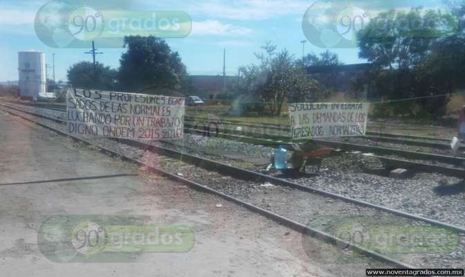 Detienen a 7 de la CNTE y normalistas, tras disturbios en Michoacán - Foto 5 