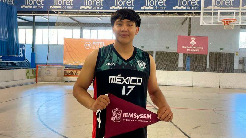 Estudiante de Cheranástico, Michoacán, triunfa en torneo internacional de básquetbol 