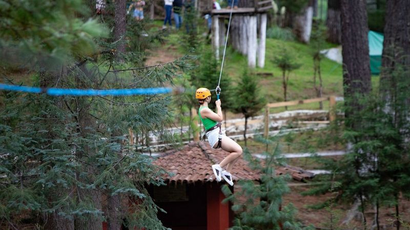  Tirolesa de Rancho Viejo Los Azufres lista para recibirte estas vacaciones 