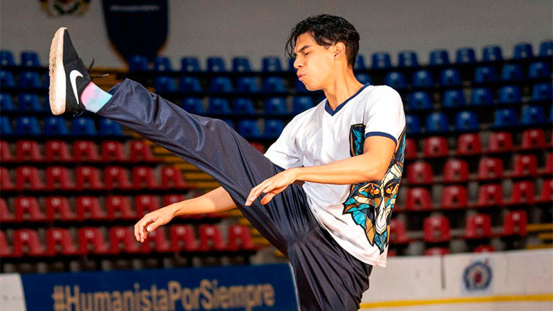 Es una gran satisfacción representar a la UMSNH en Universiada: Alonso Pineda  