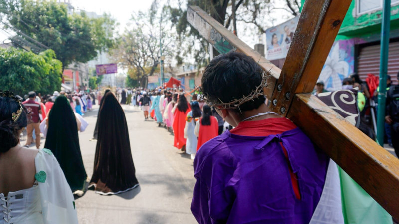 Saldo blanco en Representación de la Semana Santa en Iztapalapa