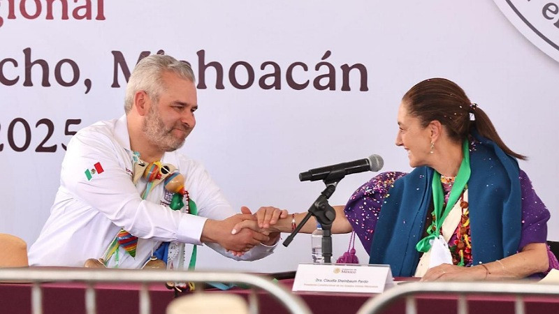 Sheinbaum logrará buen acuerdo para evitar aranceles al jitomate: Bedolla 