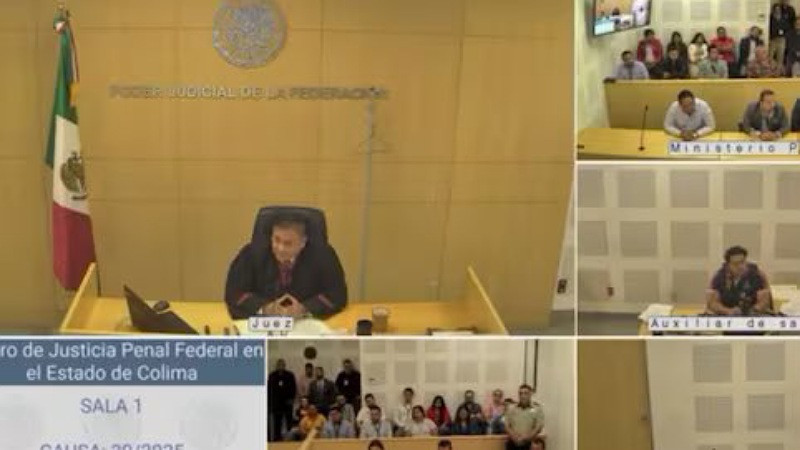 En plena audiencia juez cuelga su toga en manera de protesta por reforma judicial; ocurrió en Colima 