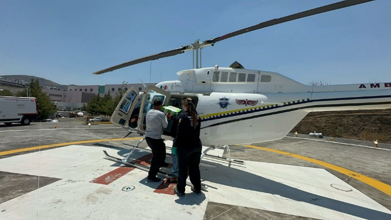 Elementos de la SSP trasladan órganos para trasplante en vuelo 