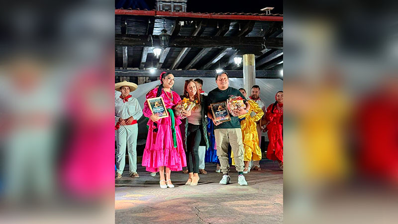 Villa Morelos brilla con orgullo en festividad de Semana Santa en Nuevo San Juan Parangaricutiro 