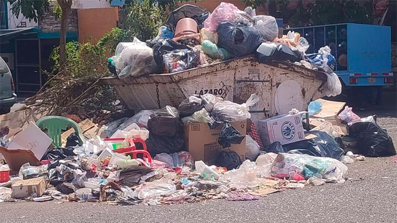 Podrían realizar nuevamente paro de labores trabajadores sindicalizados de limpia en Lázaro Cárdenas Michoacán; piden ser escuchados por el alcalde 