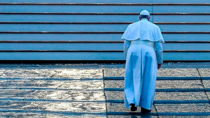 El papa Francisco fue un hombre cercano a los pobres "es una pérdida dolorosa", declara Sheinbaum 