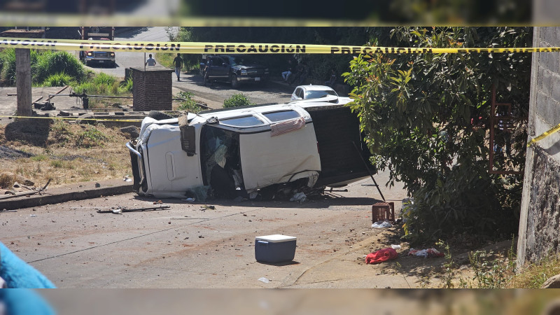 Trágico accidente en Tancítaro, Michoacán, deja dos mujeres fallecidas y varios heridos 
