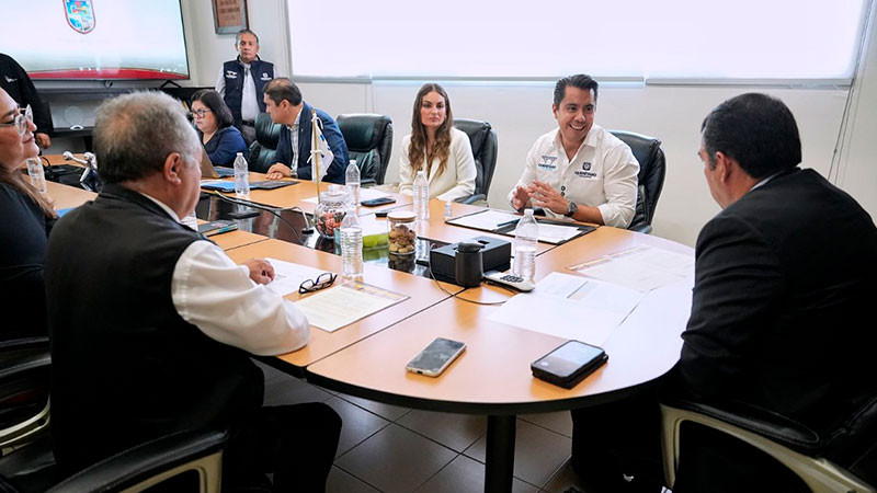 Alcaldes e iglesia se reúnen para coordinar ruta de reliquias religiosas en Querétaro 