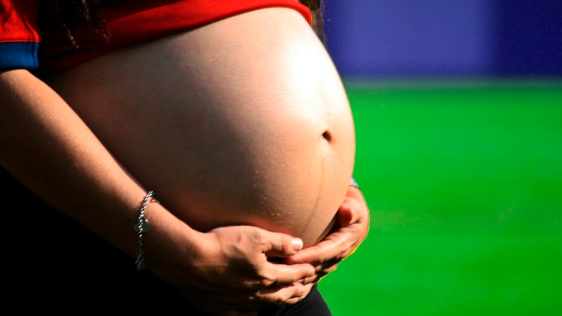 Cada año se registran 21 millones de embarazos adolescentes en países en desarrollo: OMS 