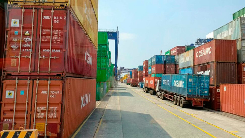 Guerra comercial entre EEUU y China puede provocar pérdida del 7% del PIB global, alerta OMC 