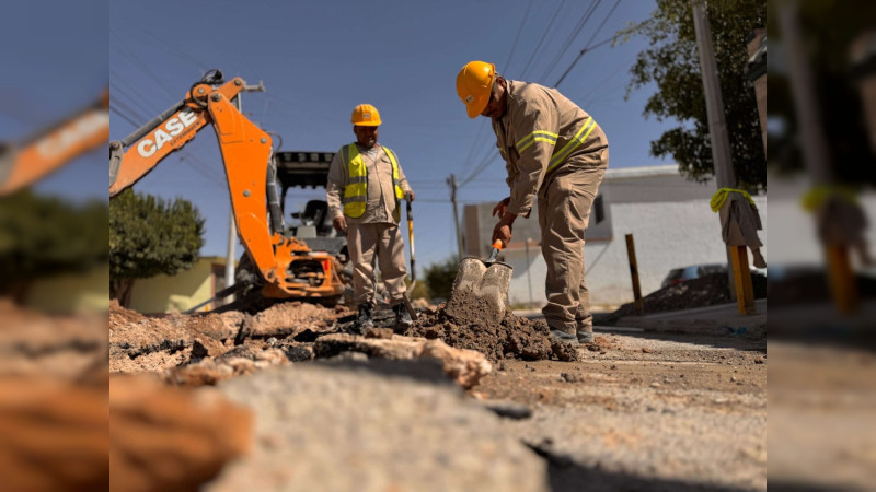 CEA inician ampliación de red de drenaje en Querétaro capital 