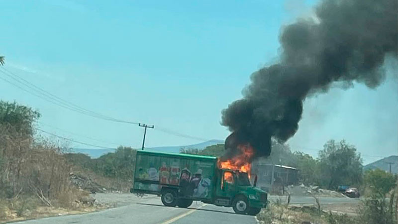 Bloqueos se extienden a Guanajuato; cierran cuatro carreteras 