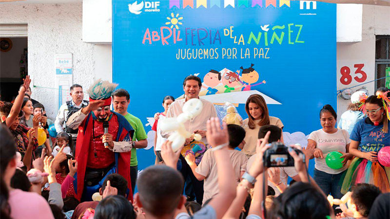 En la Vasco de Quiroga y Ventura Puente, disfrutan de la Feria de la Niñez 