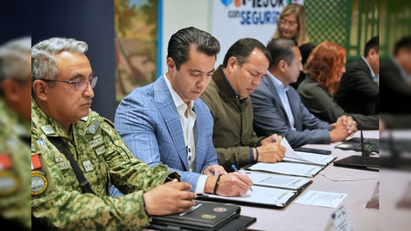 Cuatro municipios de Querétaro refuerzan uso de Cuelgapp para prevenir extorsiones