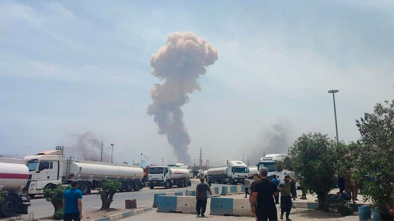 Se registra fuerte explosión en puerto de Irán; hay 5 muertos y más de 700 heridos  