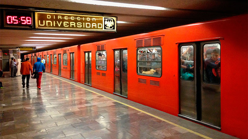 Denuncian pinchazos en el metro de la CDMX  