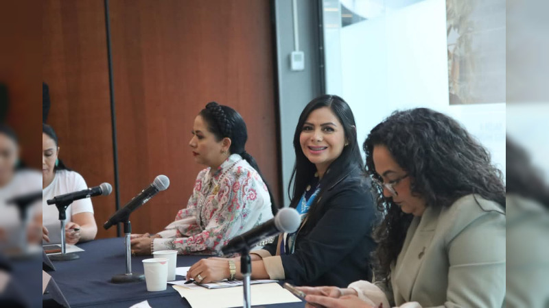 Comisión de Puertos e Infraestructura Marítima en el Senado promueve el impulso de este sector clave para el desarrollo nacional: Araceli Saucedo 