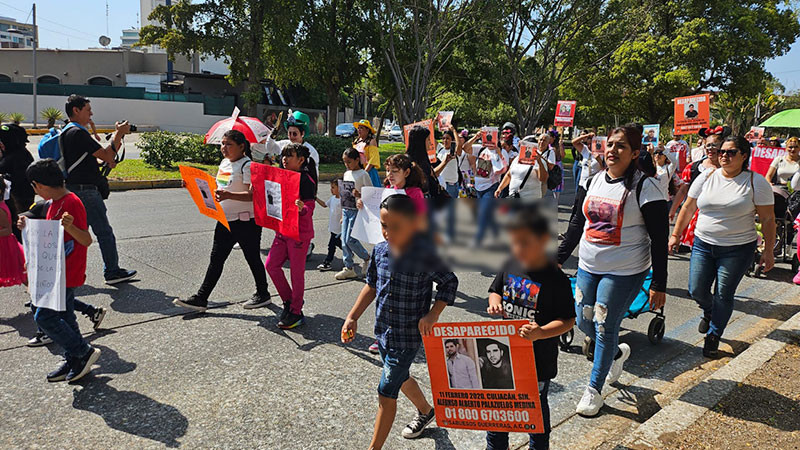 "Los Niños queremos paz"; infantes marchan en Culiacán para pedir justicia por desaparecidos 