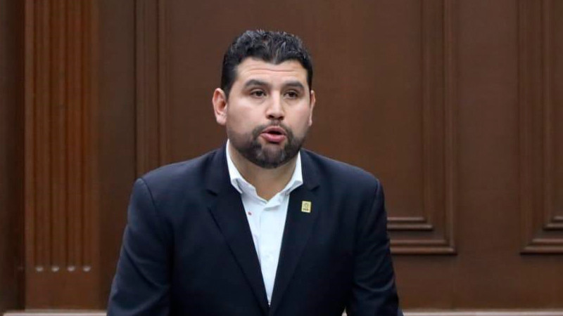 Octavio Ocampo Cordova propone crear Comisión Especial para el desarrollo del Puerto Lázaro Cárdenas 