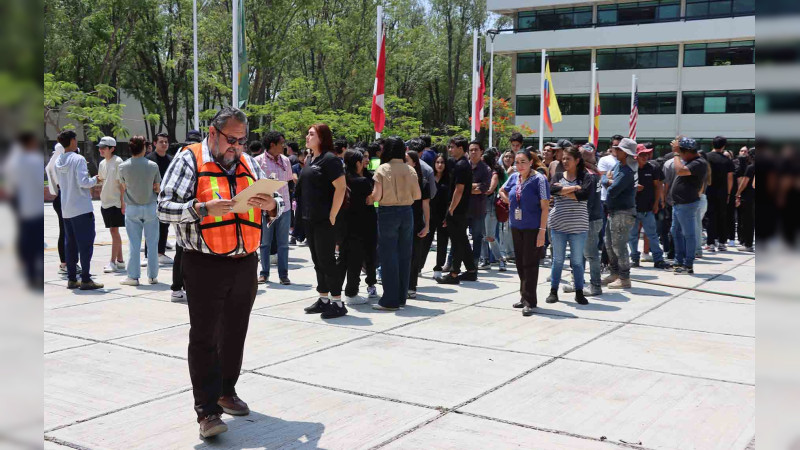 UAG se suma al primer Macrosimulacro Nacional 2025