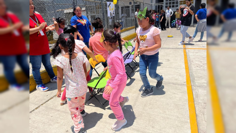 Celebran Día del Niño y la Niña en penales de Michoacán