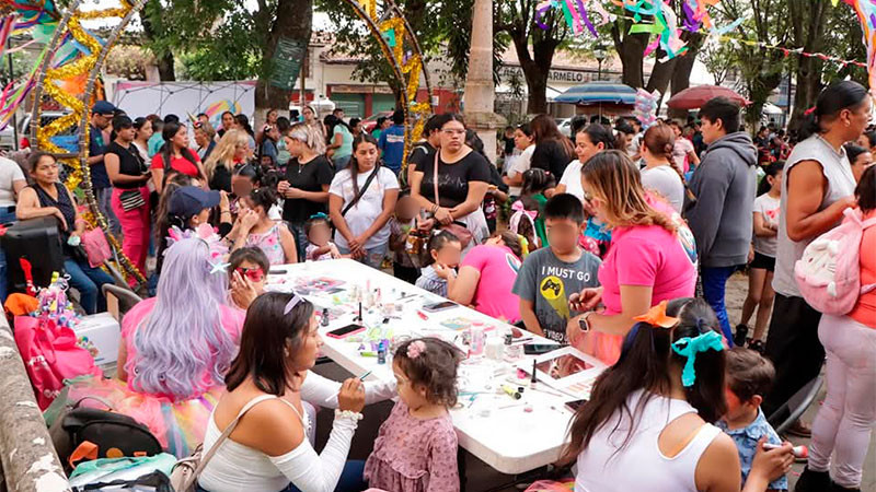 Gran celebración por el Día de la Niña y el Niño en Quiroga 