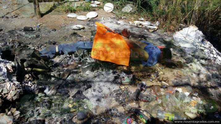 Torturados, hallan cinco cadáveres en una huerta en La Huacana 