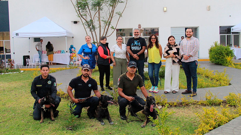 CANACINTRA celebra a la niñez con exhibición canina de la Policía Morelia 