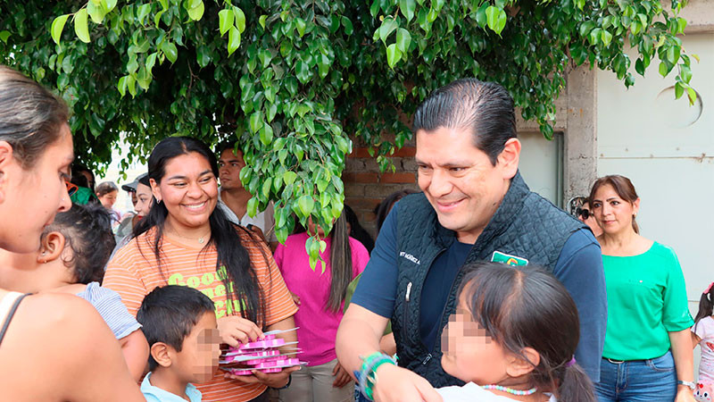 Con regalos y diversión, celebra el PVEM el Día de la Niñez en Morelia