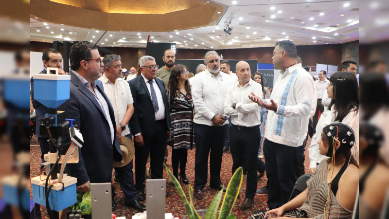 UTM lleva innovación tecnológica al Festival Michoacán de Origen