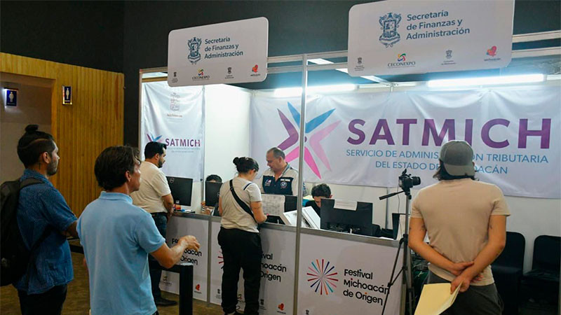 Condonación de multas y recargos en renovación de licencias de conducir extemporáneas: Navarro García 