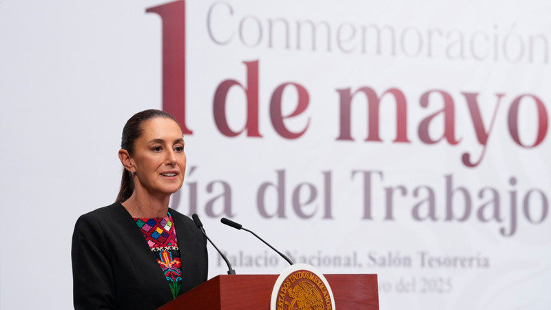 Sheinbaum pide a Morena "no confiarse" y mantener los principios de la 4T 