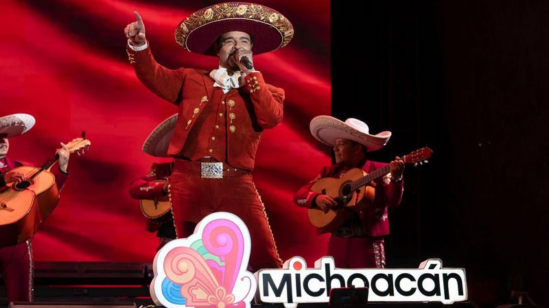 Juan Gabriel y Martín Urieta, michoacanos que recordó Pablo Montero en el Festival Michoacán de Origen 