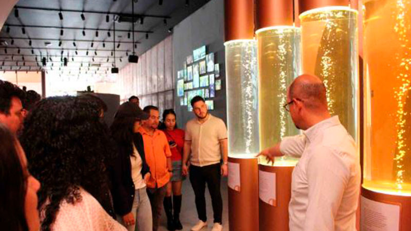 Estudiantes de Posgrados visitan el Tequila Lab 