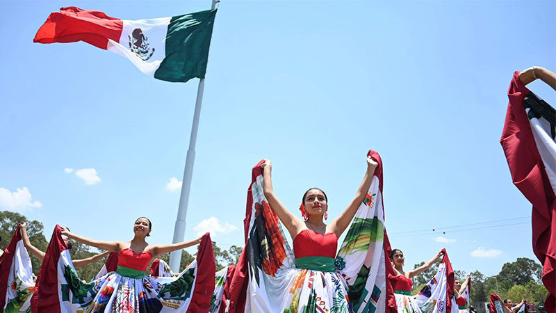 Cancelan desfiles del 5 de mayo en Estados Unidos por miedo a las redadas 