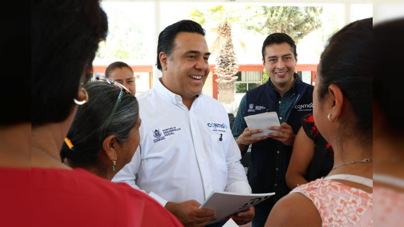 SEDESOQ capacita a promotores de la paz en San Juan del Río 