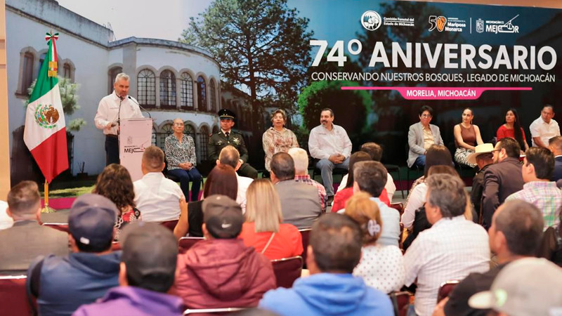 Refrenda Bedolla compromiso con medio ambiente y reconoce labor de la Cofom 