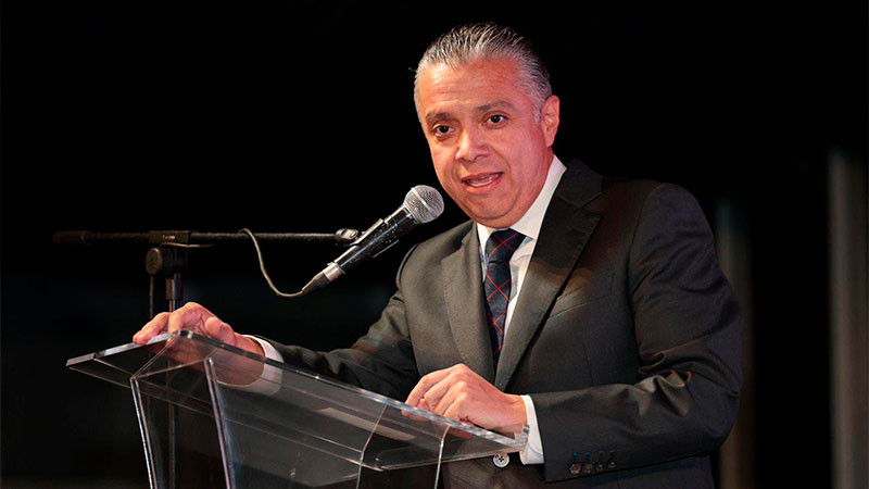 Gobierno de Michoacán reconoce a diputados por ampliar plazo de pago de refrendo vehicular sin multas ni recargos: Navarro García 