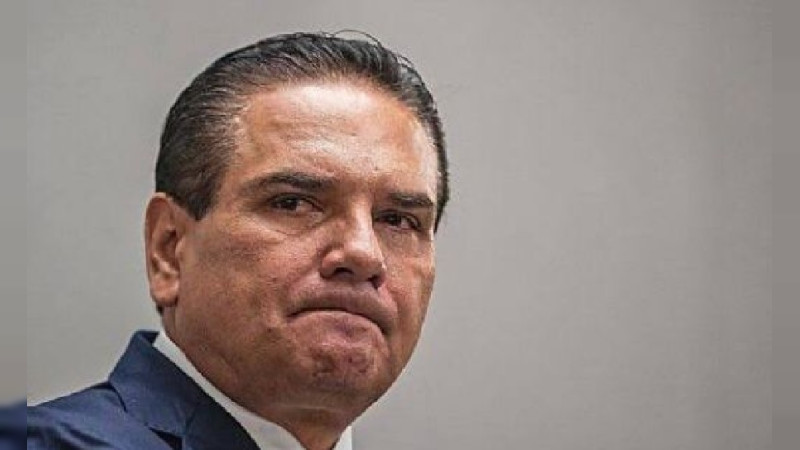 FGR busca revocar amparo que impide detención de Silvano Aureoles por desvío de miles de millones a Michoacán 