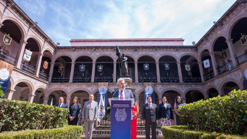 Bedolla convoca a mantener ideario de libertad y justicia social de Miguel Hidalgo 