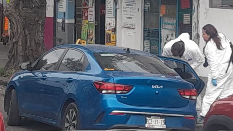 Ultiman a tres hombres dentro de un auto en Zamora, Michoacán 