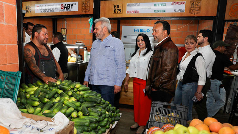 Comerciantes agradecen a Bedolla por nuevo mercado de Pátzcuaro 