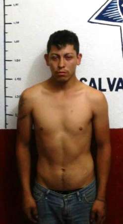Detienen a cuatro presuntos narcomenudistas en Salvador Escalante, Michoacán - Foto 3 
