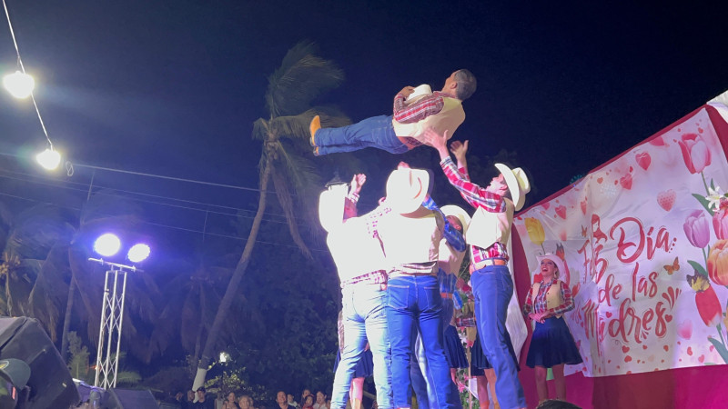 Secretaría de Cultura de Michoacán conmemora Día de las Madres con arte y tradición en Michoacán  