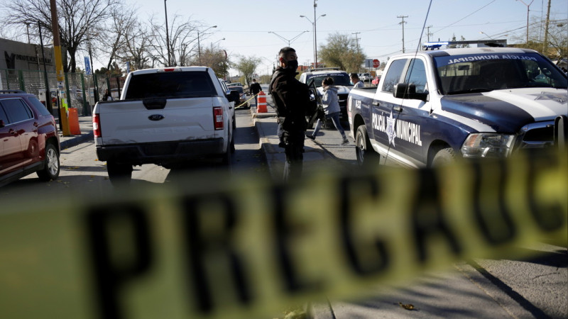 Ataque armado en plaza comercial de Zapopan deja un herido 