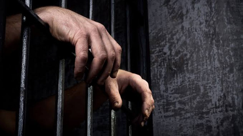 Sentencian a más de 26 años de prisión a homicida de adolescente de 13 años en mercado de Zamora 