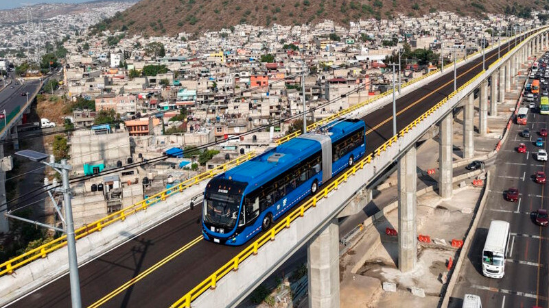 Sheinbaum da banderazo de salida a pruebas del Trolebús Chalco-Santa Marta 